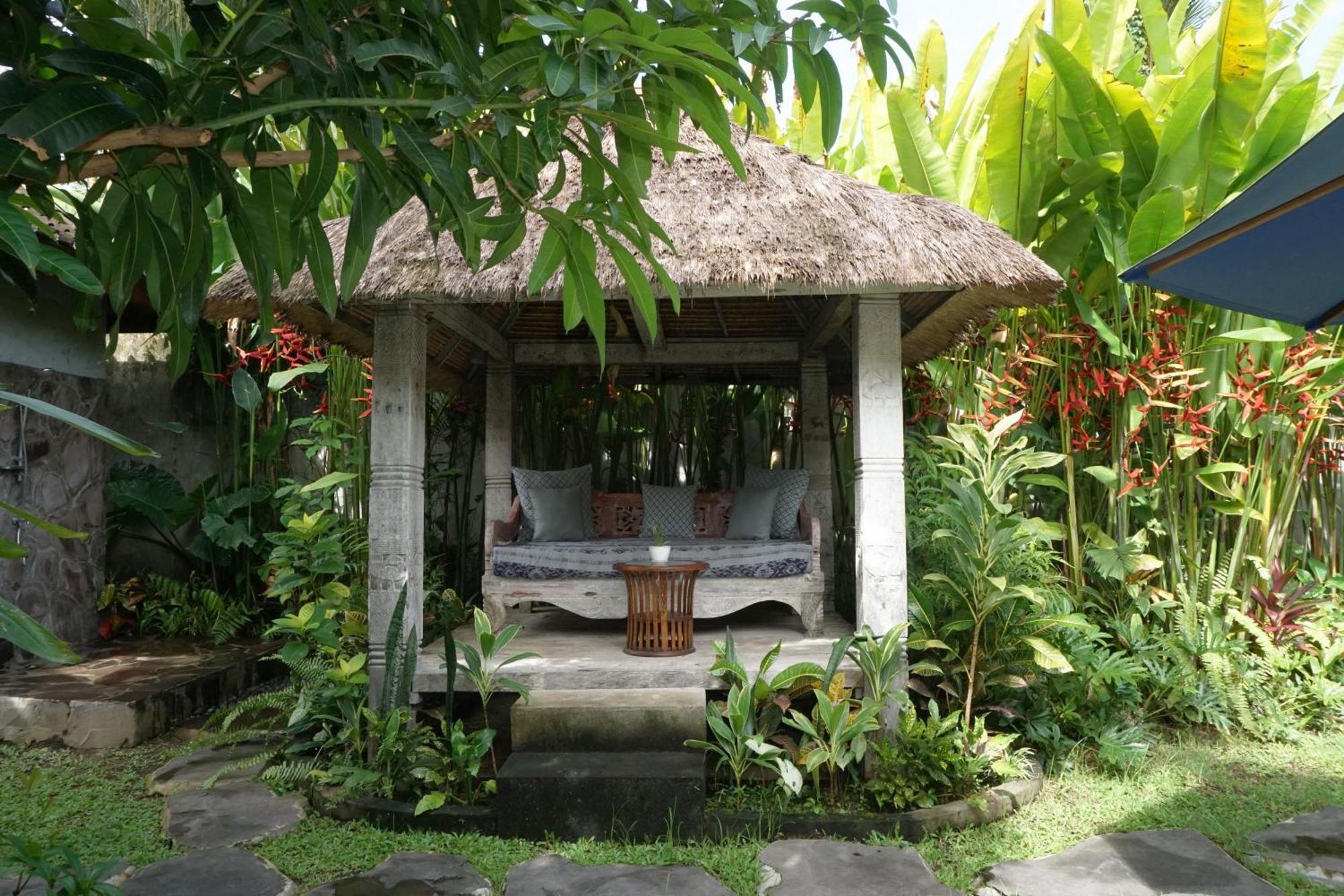 Villa Heliconia Ubud Esterno foto