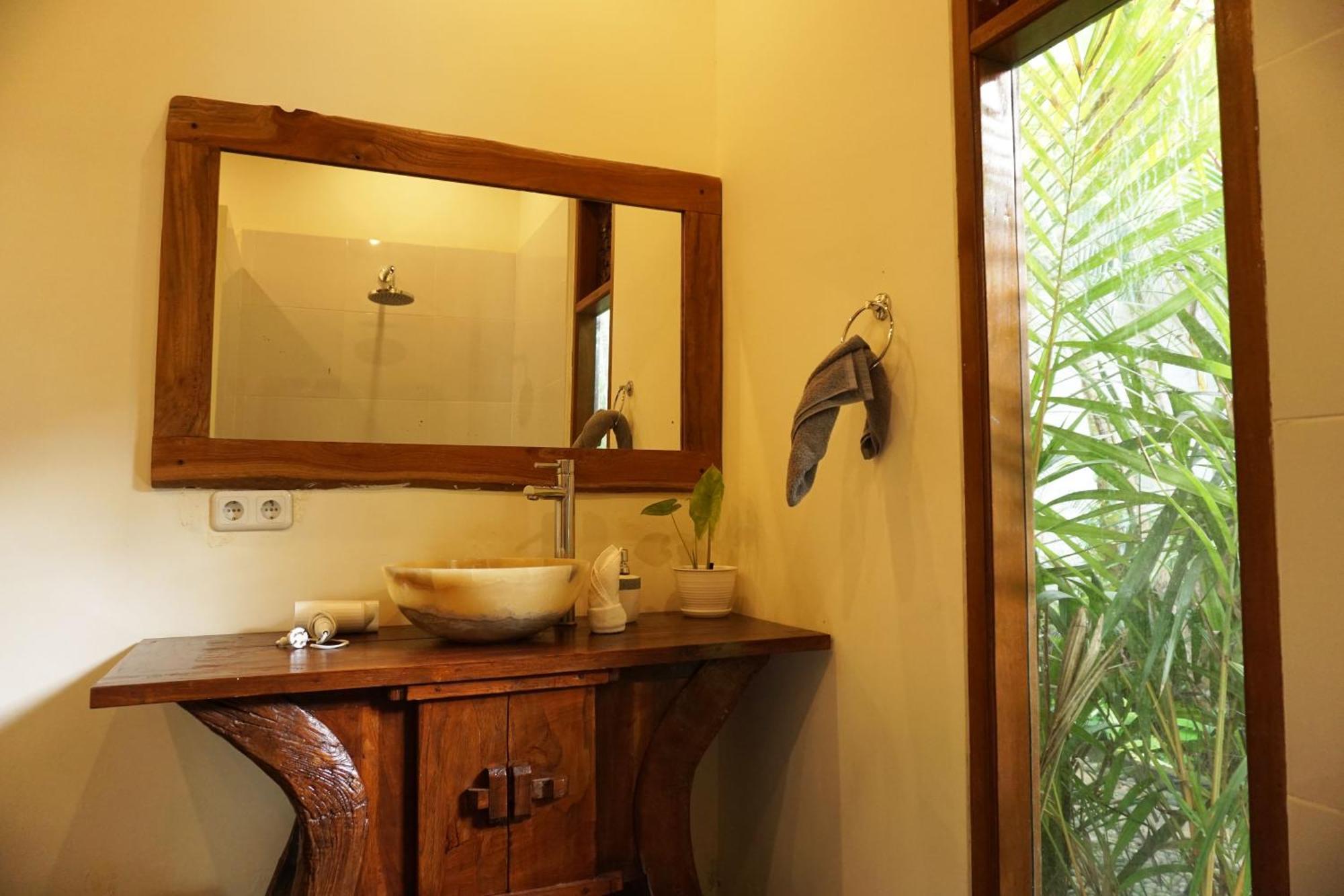 Villa Heliconia Ubud Esterno foto